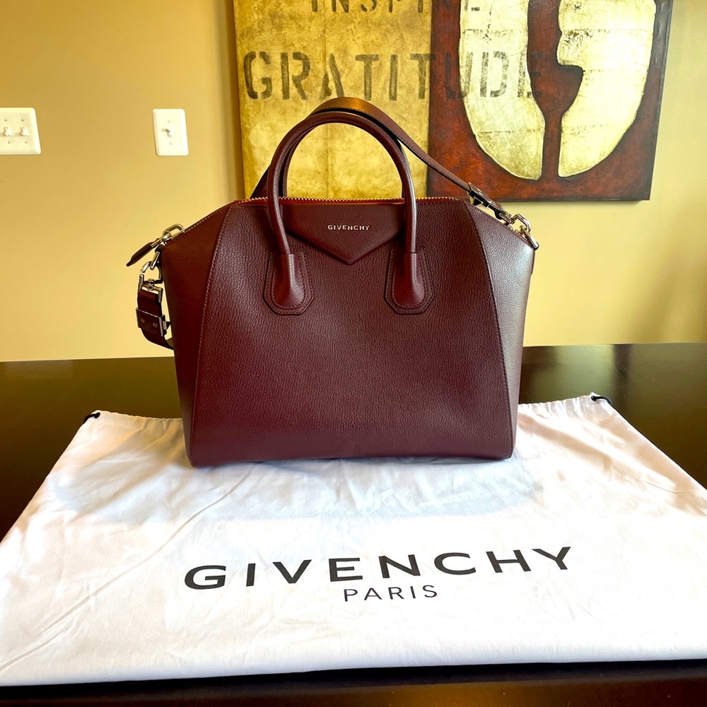 Authentic Givenchy Medium Antigona Bag